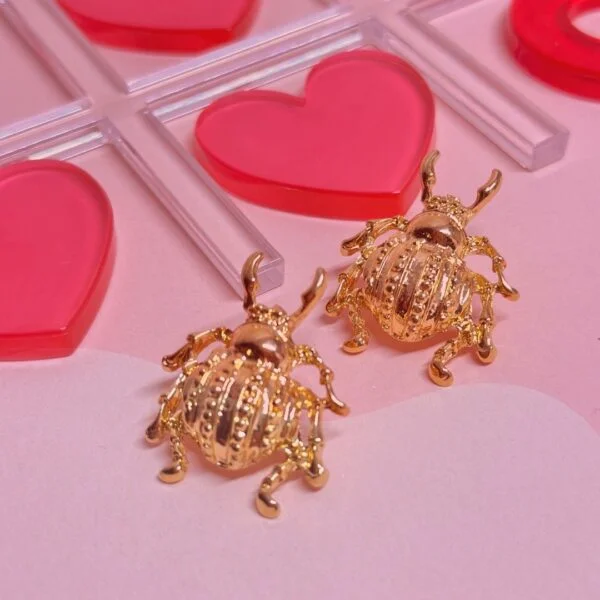 Aretes Beetle - Imagen 1