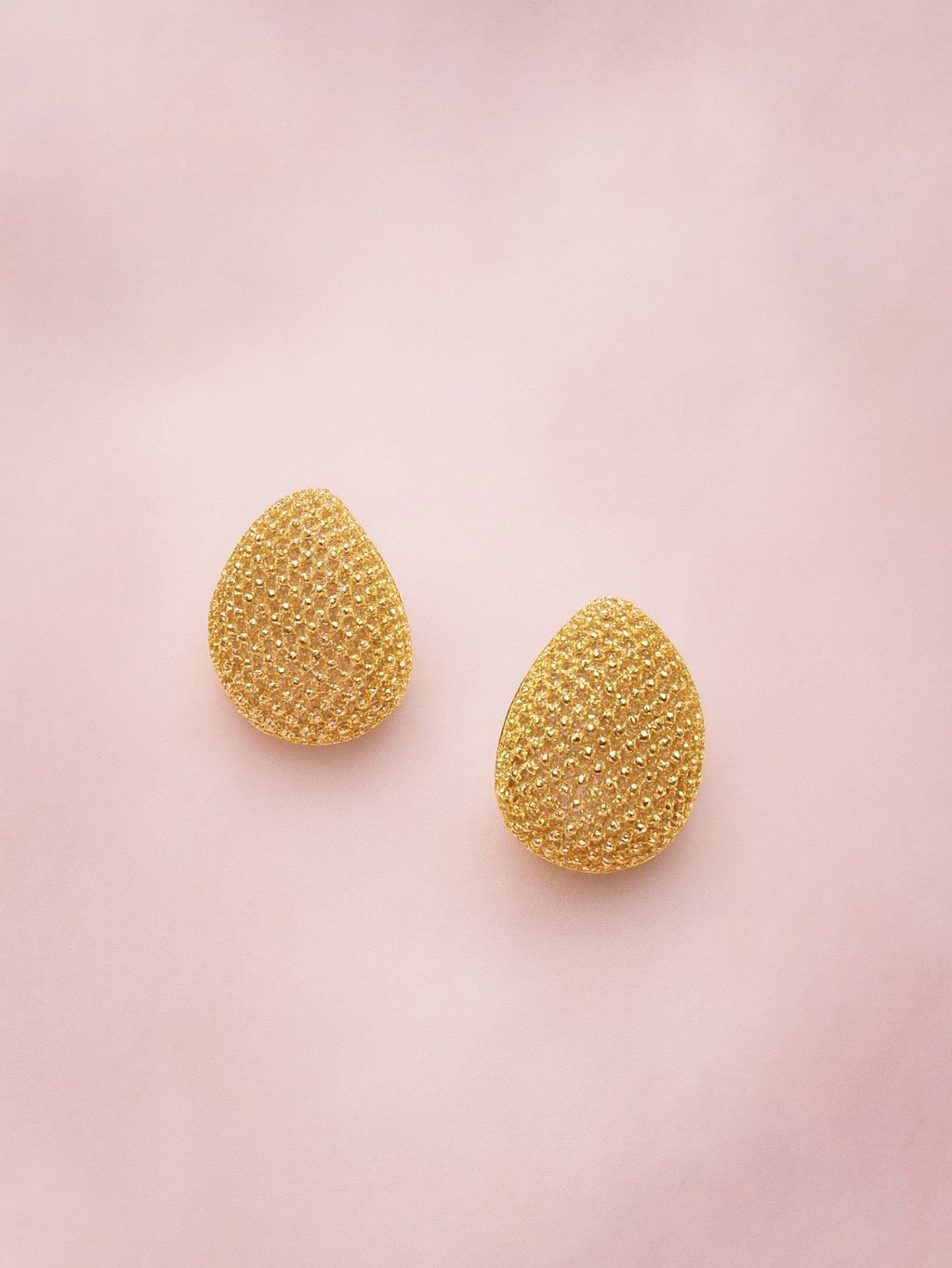 FFC3979F-EAF1-4402-9E62-39730CC39881