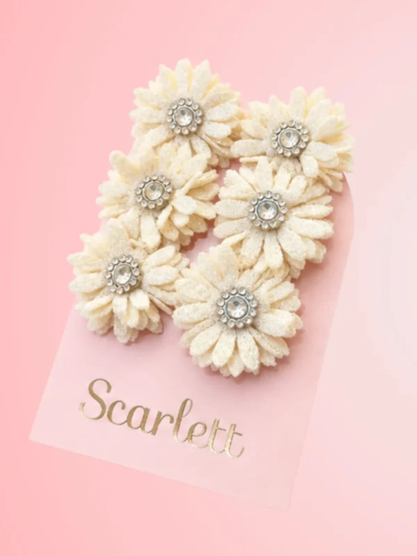 Aretes Magnolia Ivory